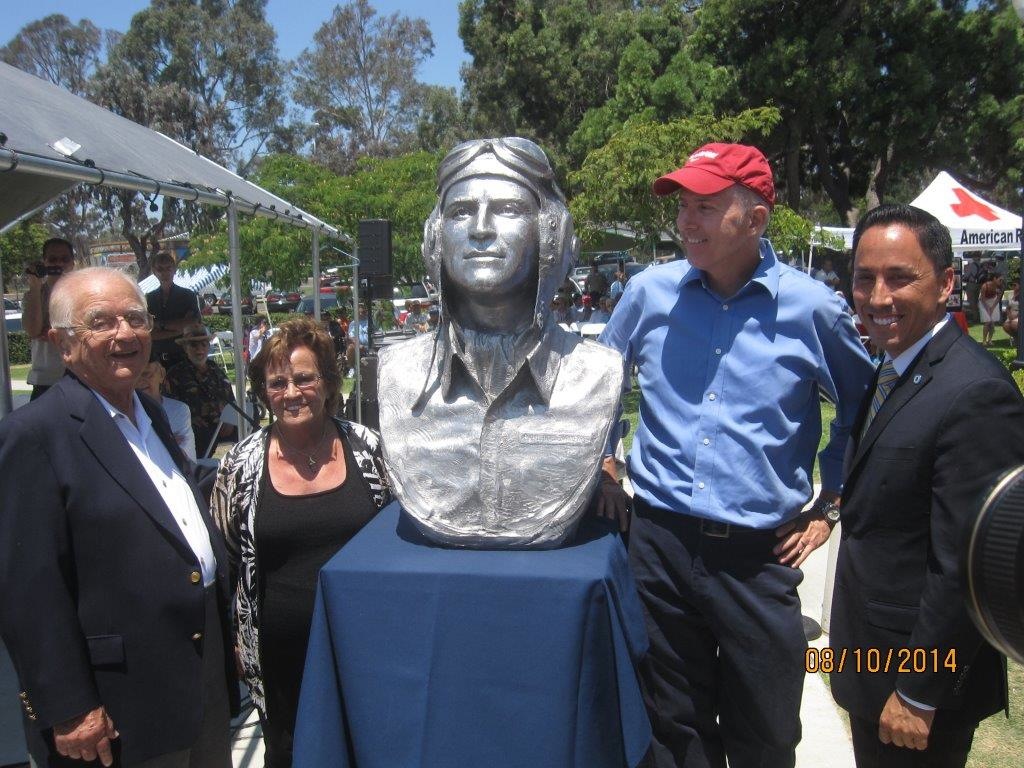 Unveiling of Cardenas Stainless steel bust with Cardenas, his wife Gladys, Mayor Todd Gloria and Sculptor Richard Becker